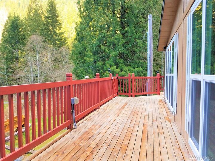 Property Photo:  17004 148th St NE  WA 98223 