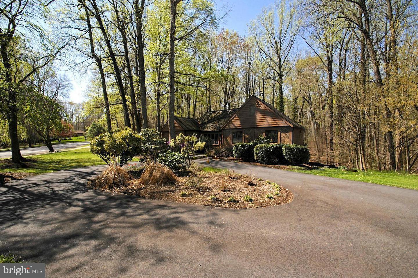 Property Photo: 1698 Brickhouse Bar Court MD 21401