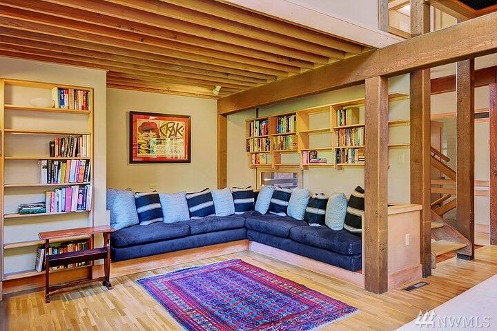 Property Photo:  1626 20th Ave E  WA 98112 