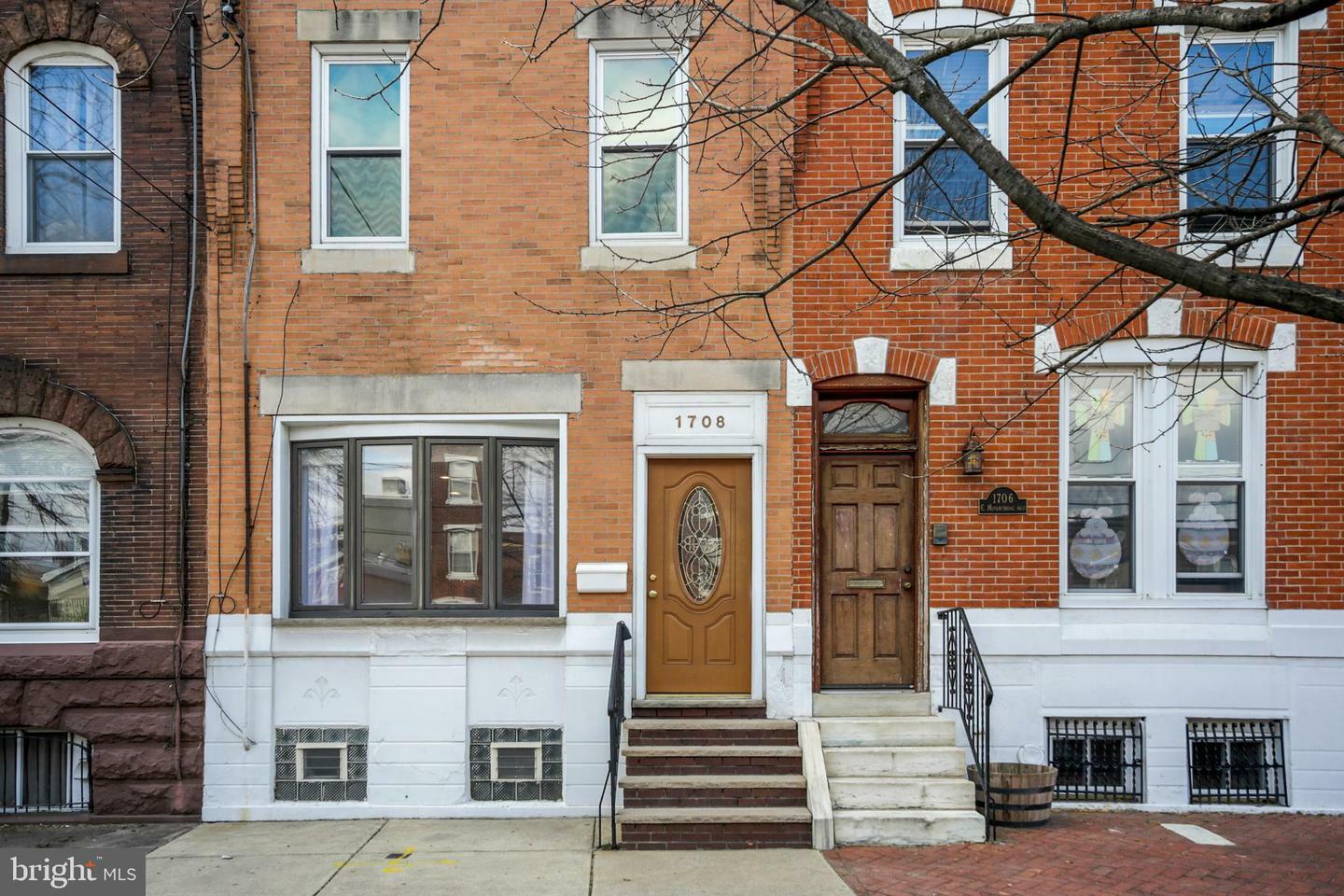 Property Photo:  1708 E Moyamensing Avenue  PA 19148 