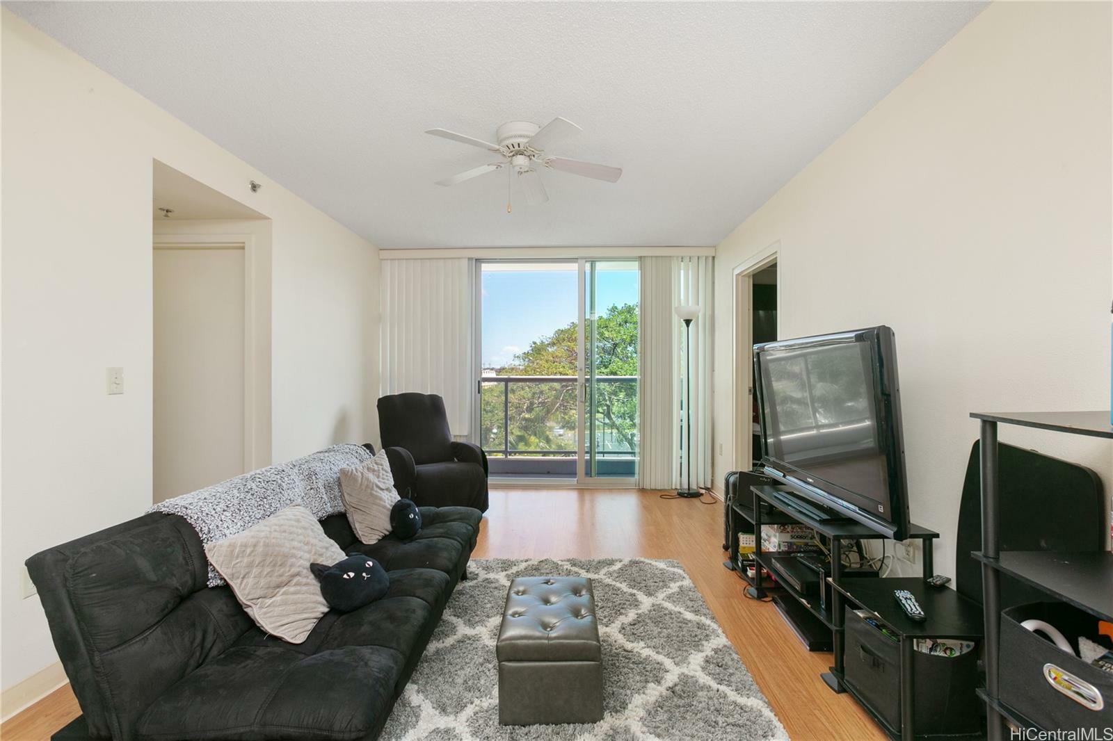 Property Photo:  94-979 Kauolu Place 401  HI 96797 