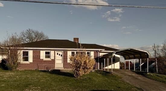 Property Photo: 101 Clay Drive KY 40475