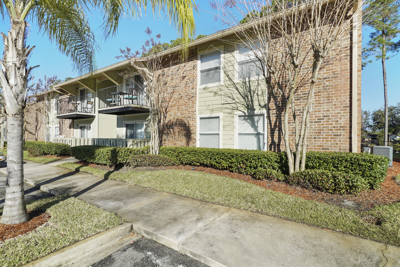 Property Photo: 3737 Loretto Road 407 FL 32223