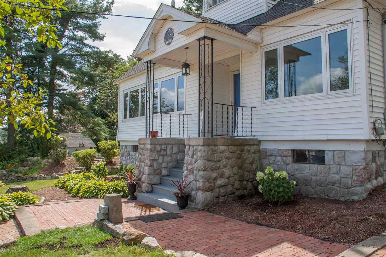 Property Photo:  30 West Shore Road  NH 03087 