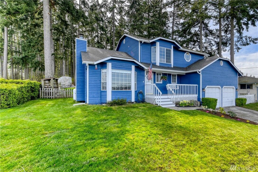 Property Photo: 578 Birch St WA 98277