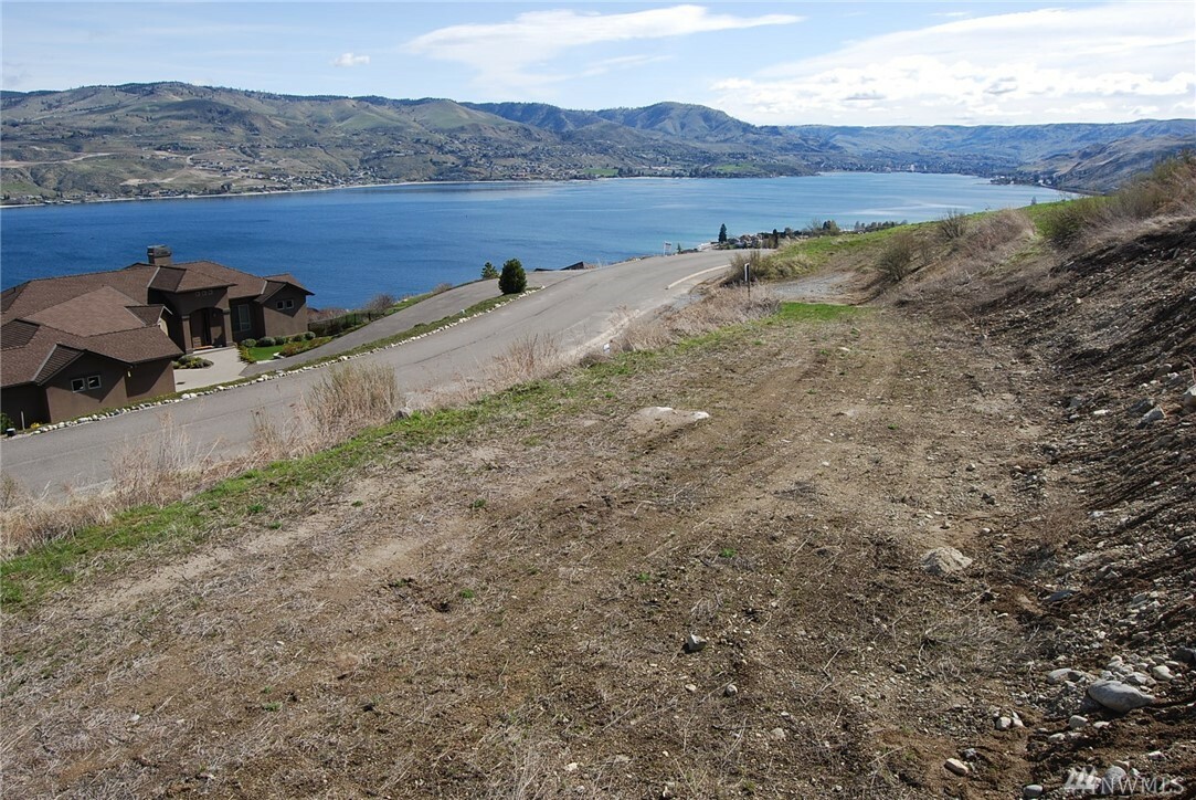 306 Clos Chevalle Rd  Chelan WA 98816 photo