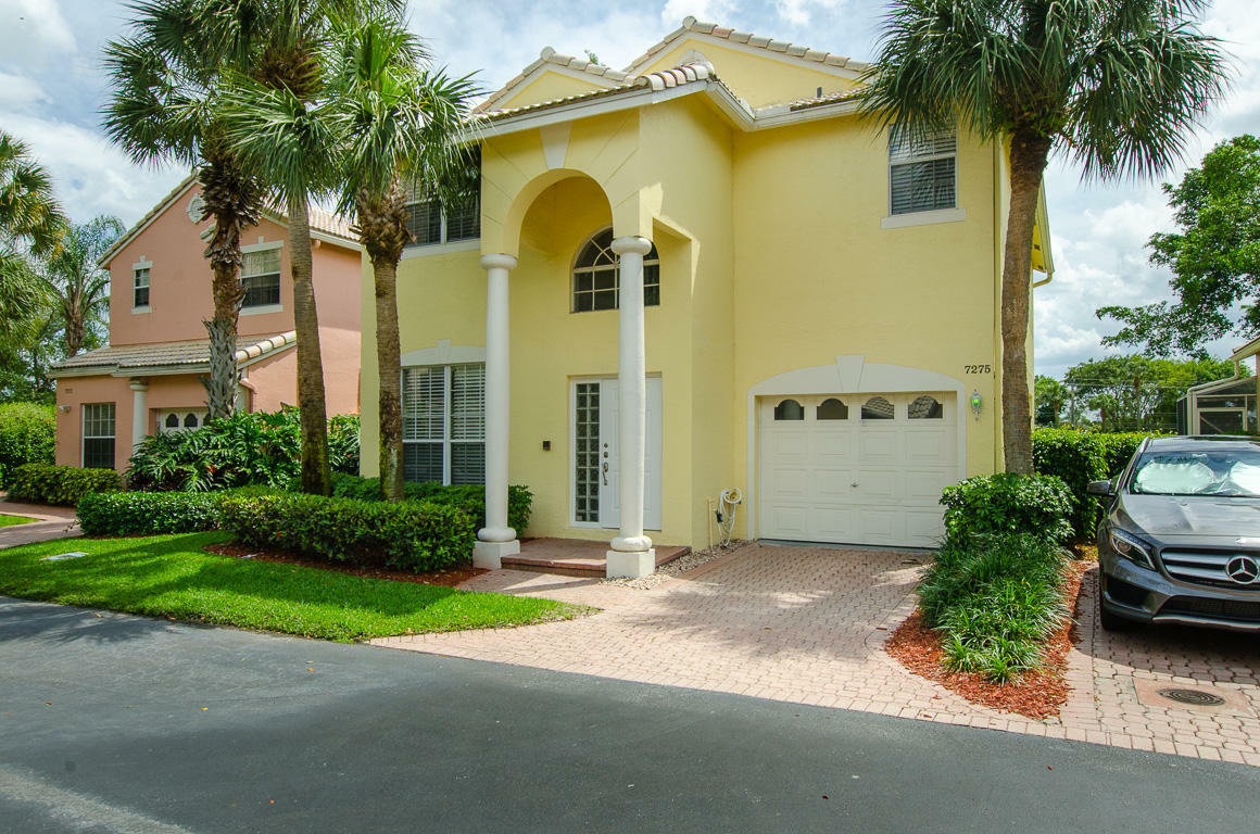 Property Photo:  7275 Panache Way  FL 33433 