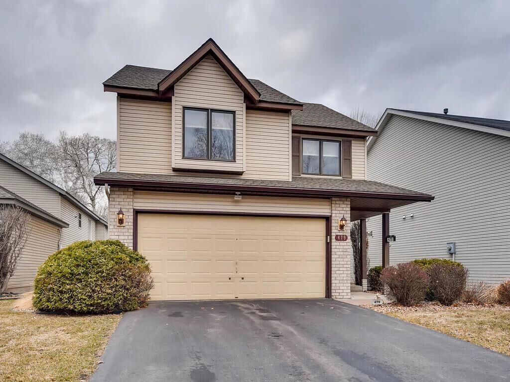 Property Photo:  479 Poplar Drive  MN 55126 