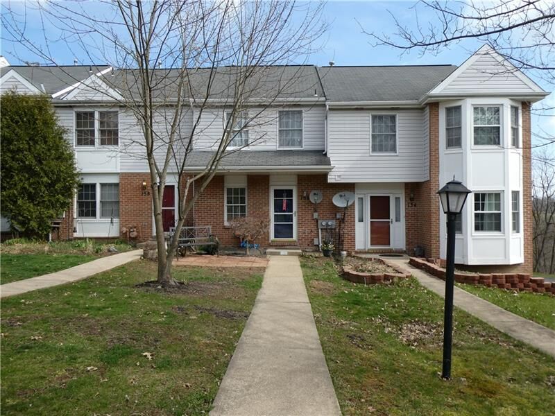 Property Photo: 156 Meadowview PA 15317