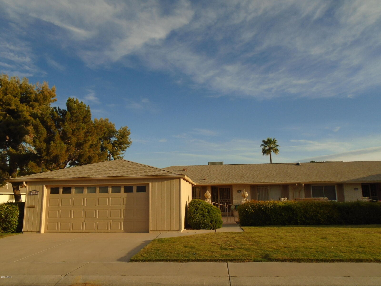 Property Photo: 10834 W Mission Lane AZ 85351