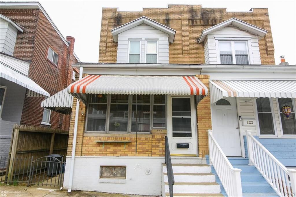 Property Photo: 224 East South Street PA 18109