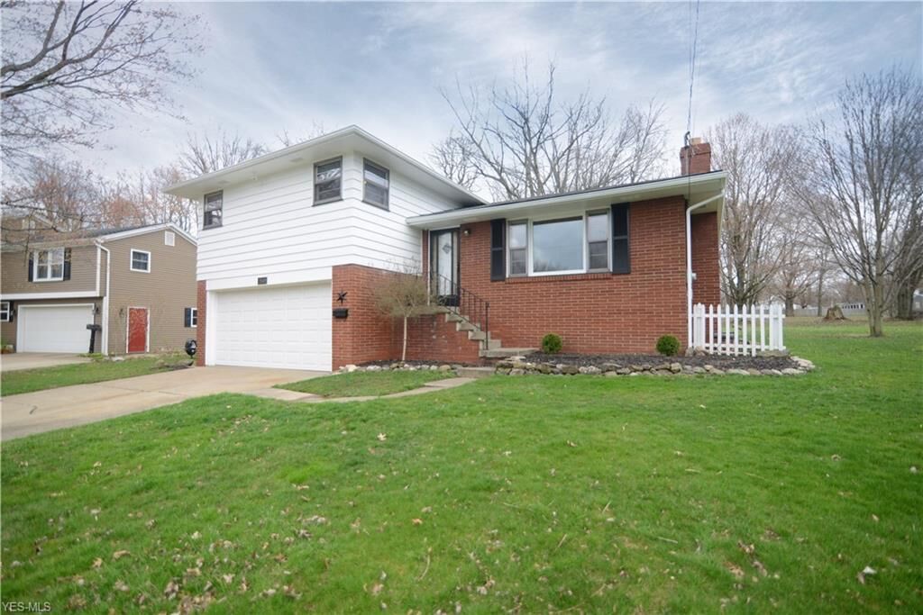 Property Photo: 2849 Poland Village Boulevard OH 44514