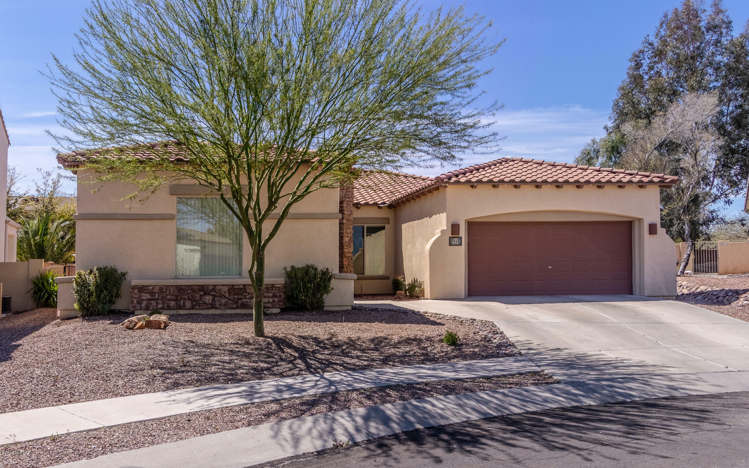 Property Photo:  151 W Camino Rancho Cielo  AZ 85629 