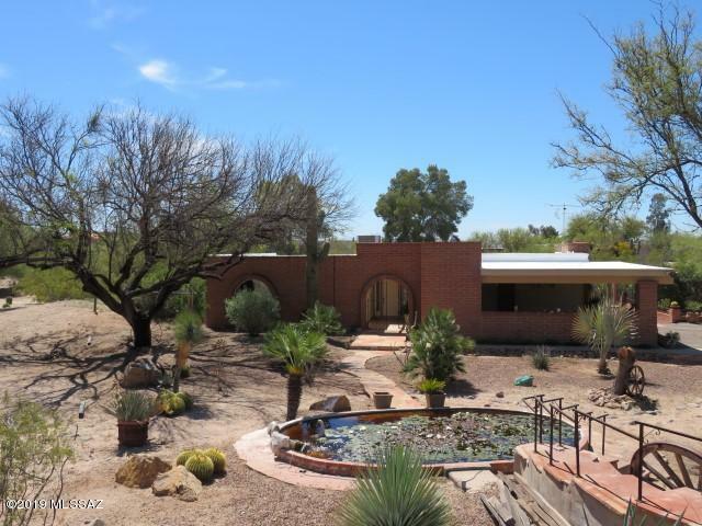 Property Photo:  1441 W Placita Las Palmas  AZ 85704 