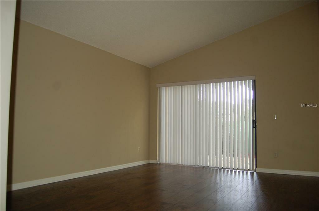 Property Photo:  941 Waterbury Lane  FL 32750 