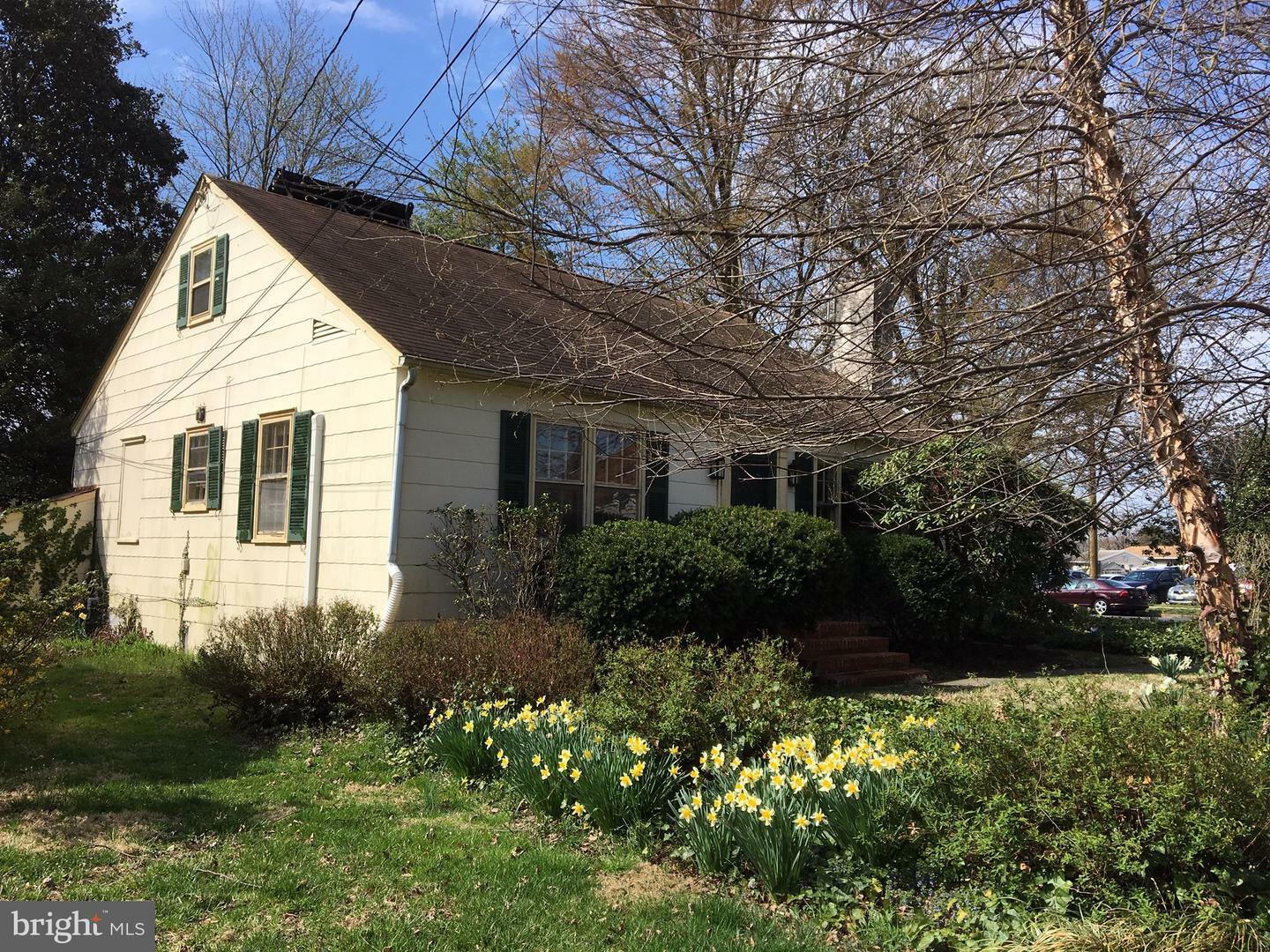 Property Photo:  212 W Campus Avenue  MD 21620 