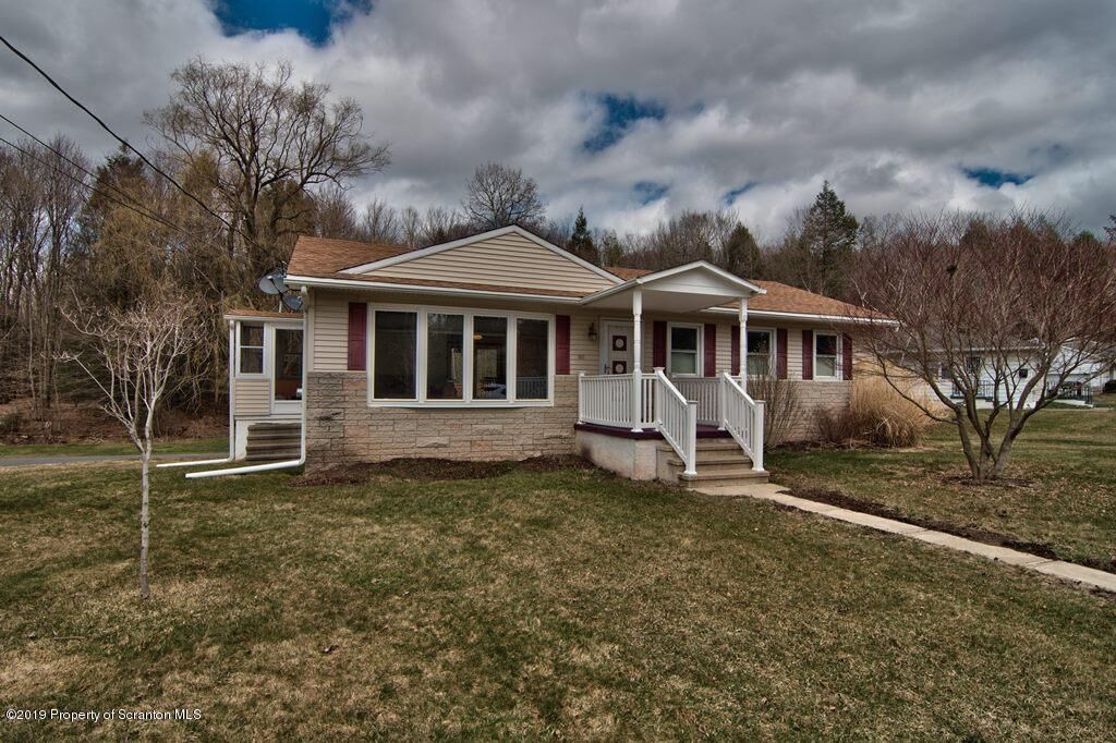 Property Photo:  301 Donny Drive  PA 18444 