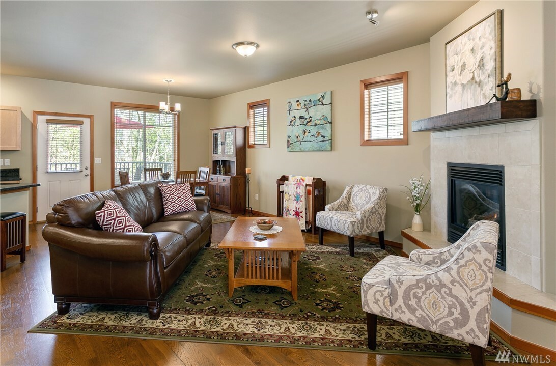 Property Photo: 2097 Calico Lp WA 98248