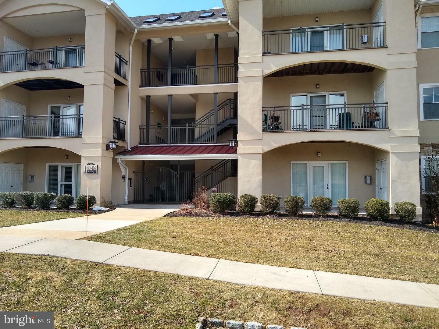 Property Photo: 114 Bucktown Crossing 23E PA 19465