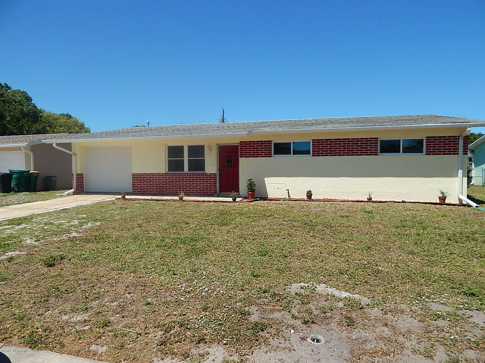 Property Photo:  2710 Hereford Road  FL 32935 