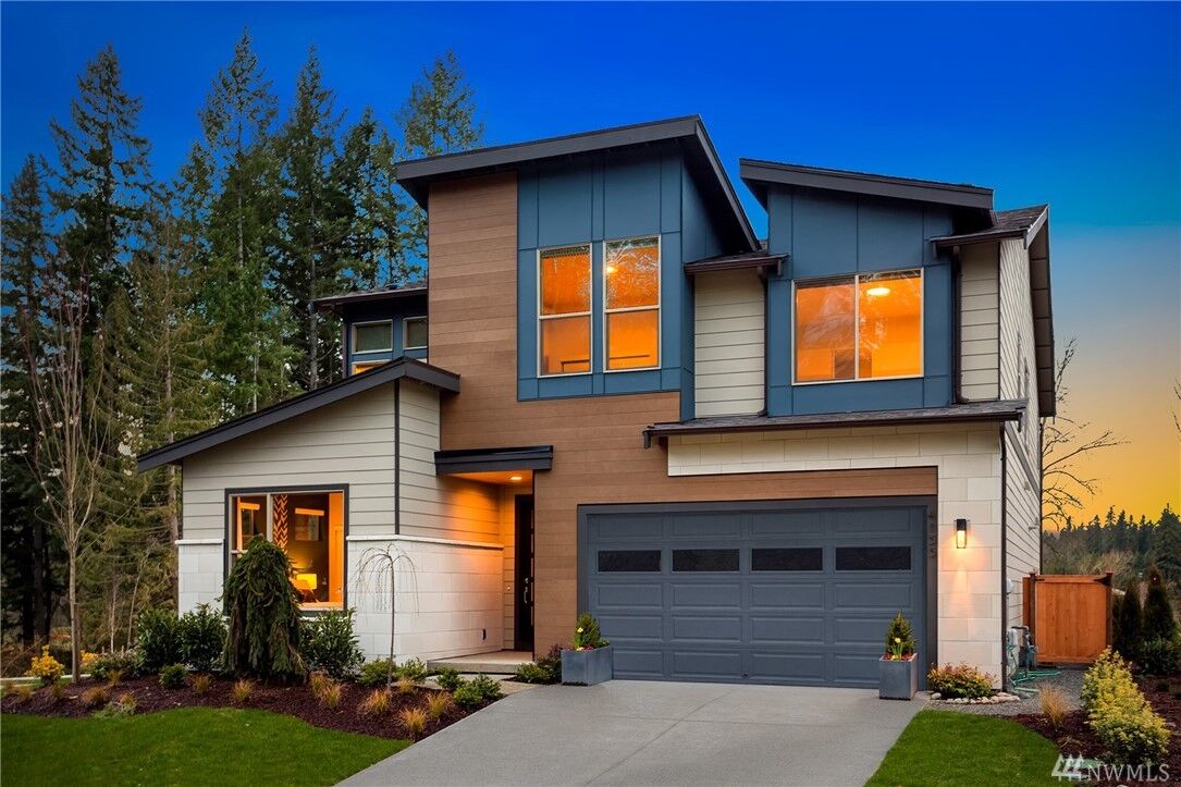 Property Photo:  7930 NE 201st Place  WA 98028 