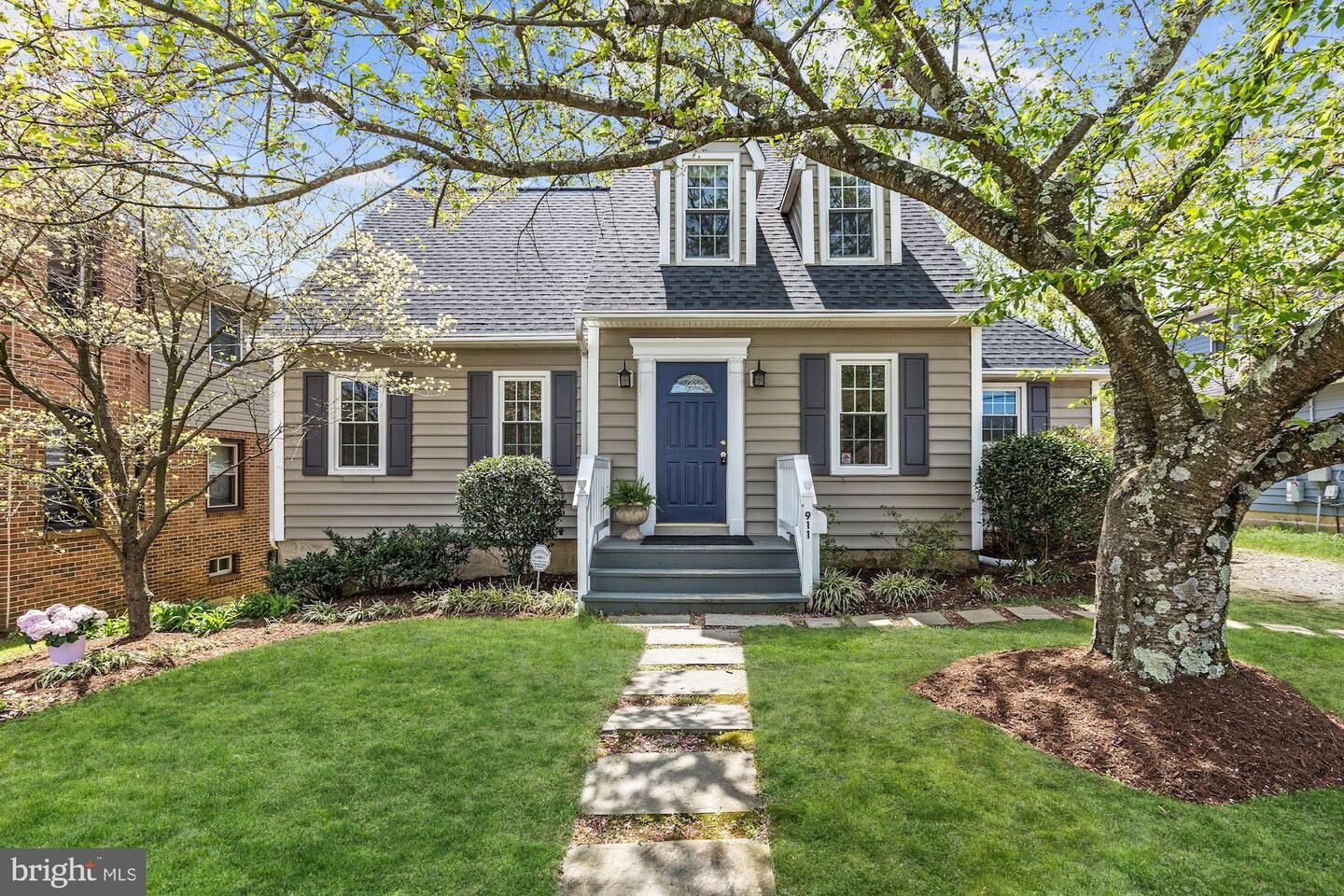 Property Photo: 911 Poplar Avenue MD 21401