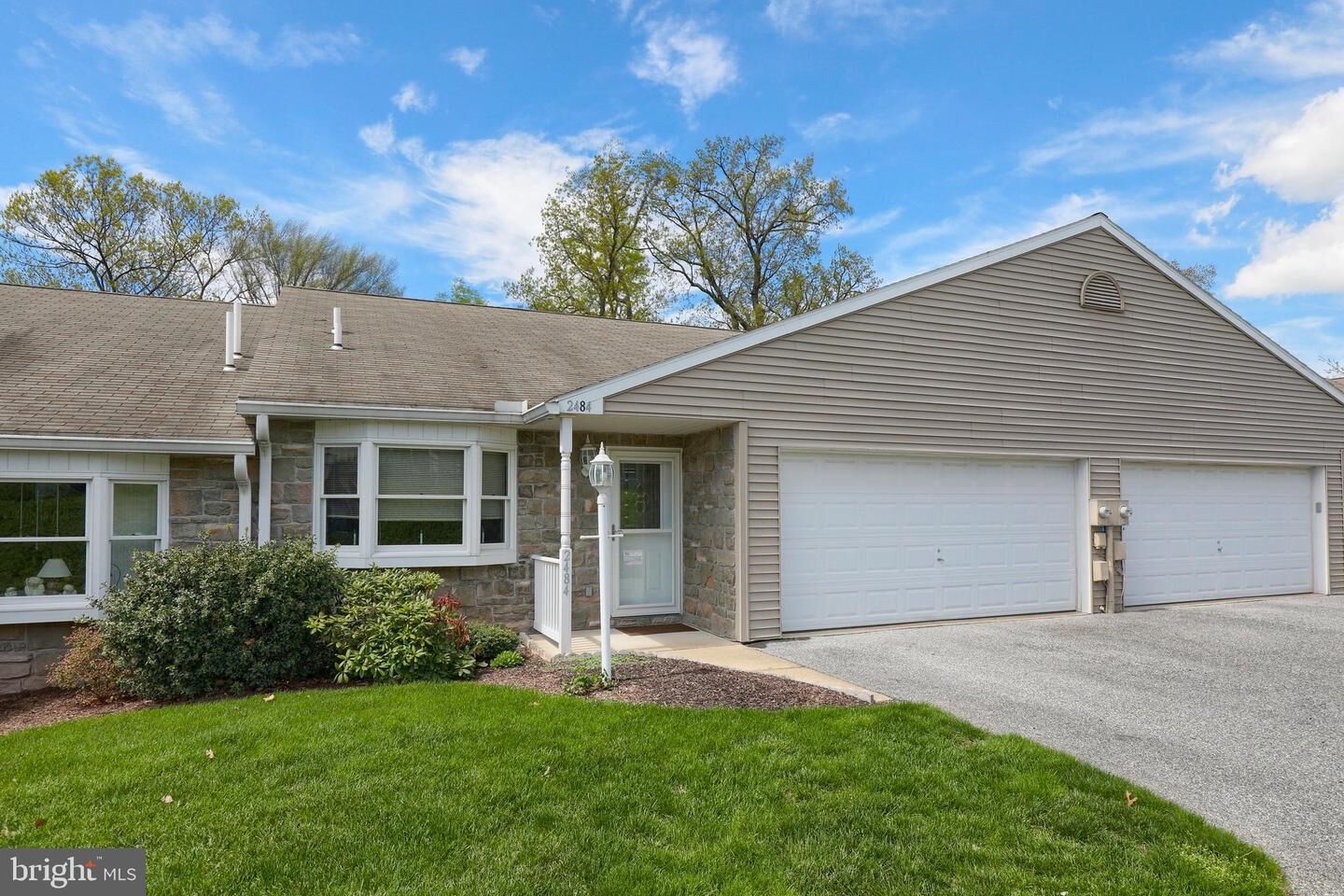 Property Photo: 2484 Sweet Gum Circle PA 17406