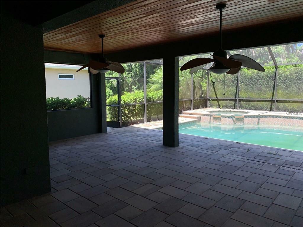 Property Photo:  8839 39th Street Circle E  FL 34219 