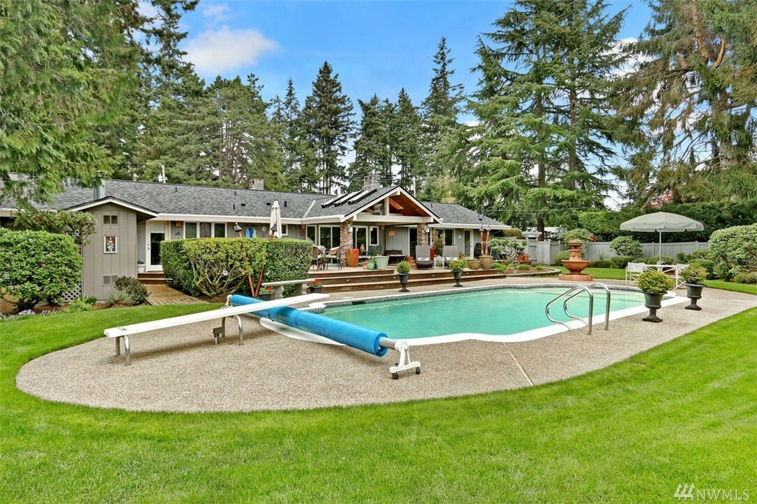 Property Photo:  11026 Totem Pole Lane  WA 98020 