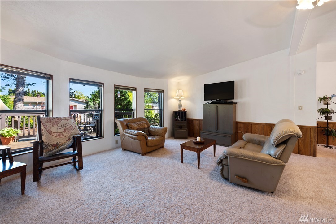 Property Photo: 12627 NE 199th St WA 98011