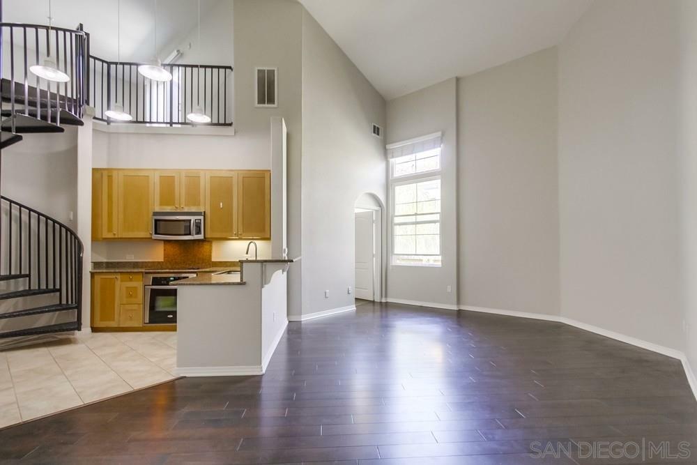 Property Photo: 3957 30th 504 CA 92104