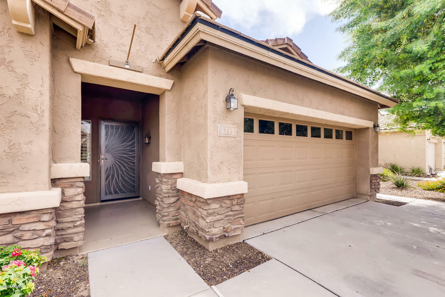 Property Photo:  5215 W Hackamore Drive W  AZ 85083 