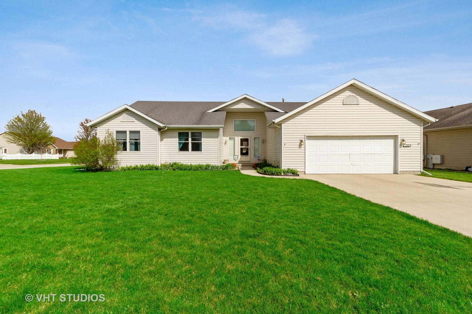 Property Photo:  1398 Derby Drive  IL 60914 