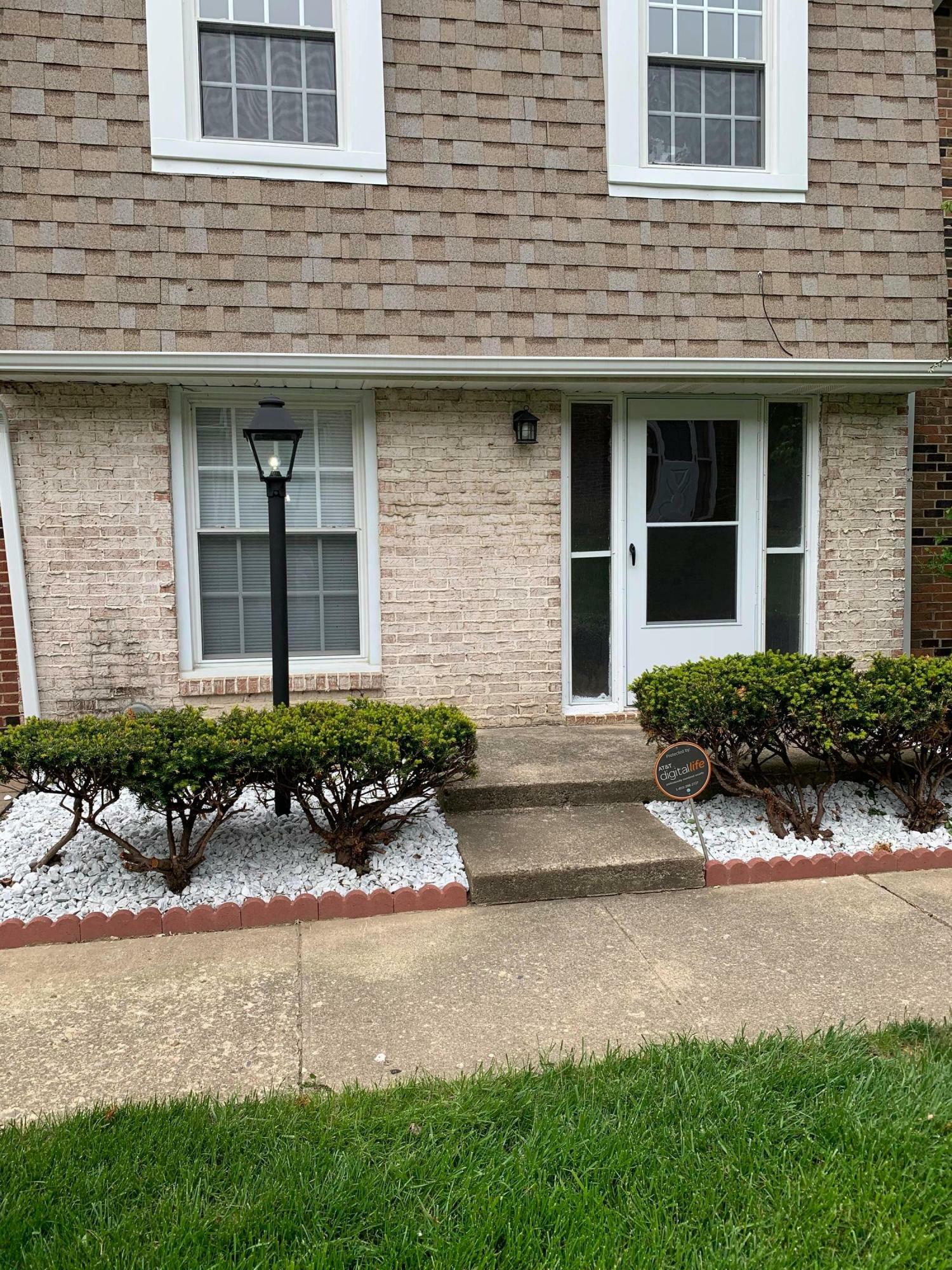 Property Photo: 594 Dlyn Street OH 43228