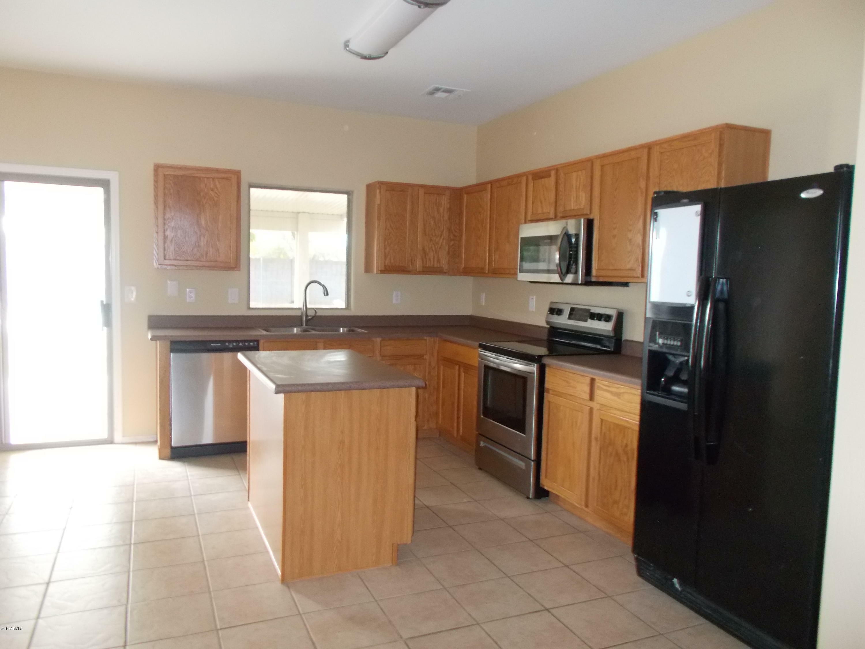 Property Photo:  40056 N Thoroughbred Way  AZ 85140 