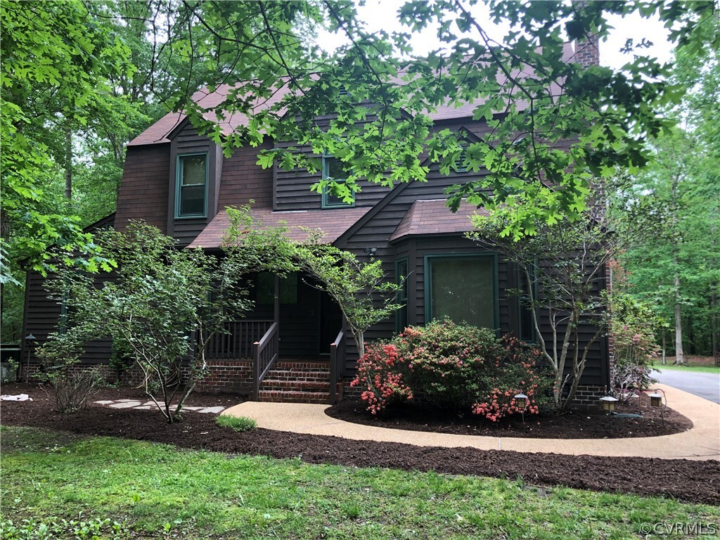 Property Photo: 6819 Farmers Drive VA 23011