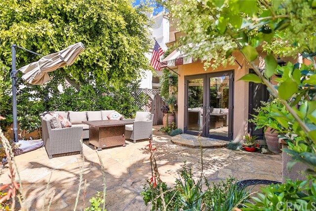 Property Photo: 214 22nd Street CA 92648