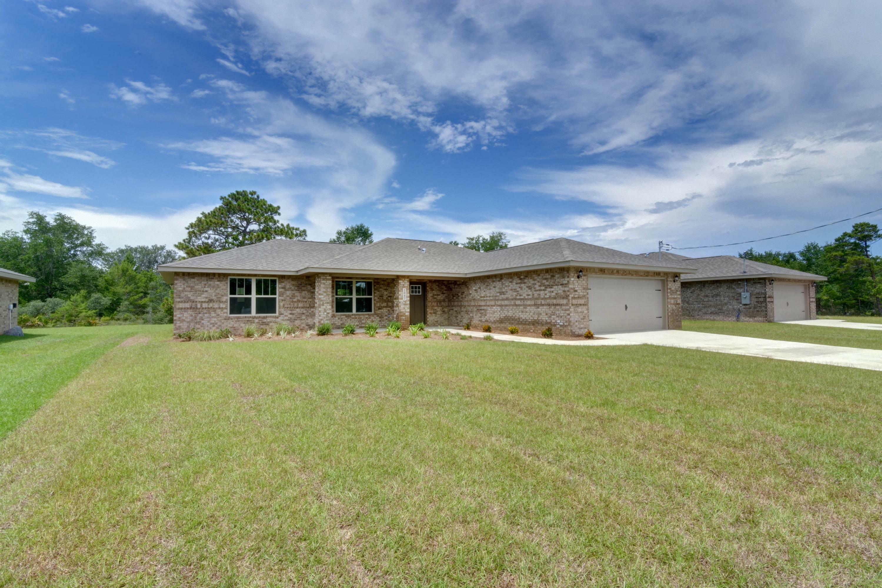 Property Photo:  1847 Hondo Trail  FL 32563 