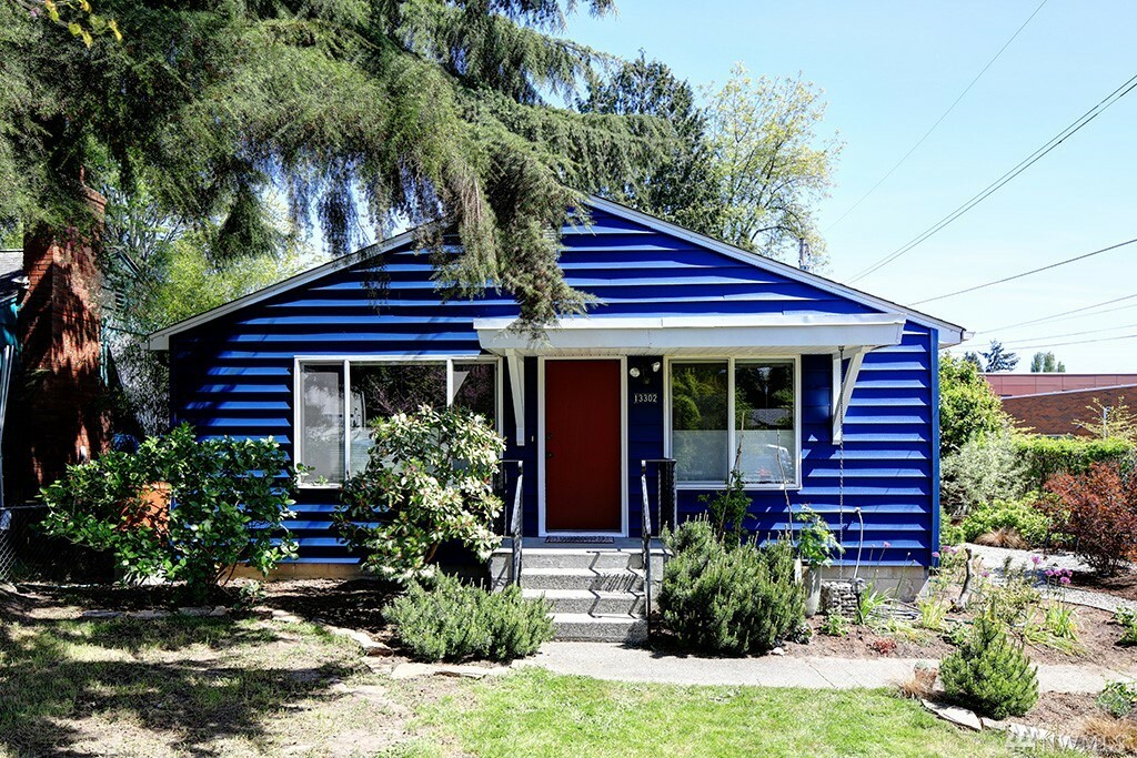 Property Photo: 13302 20th Ave NE WA 98125
