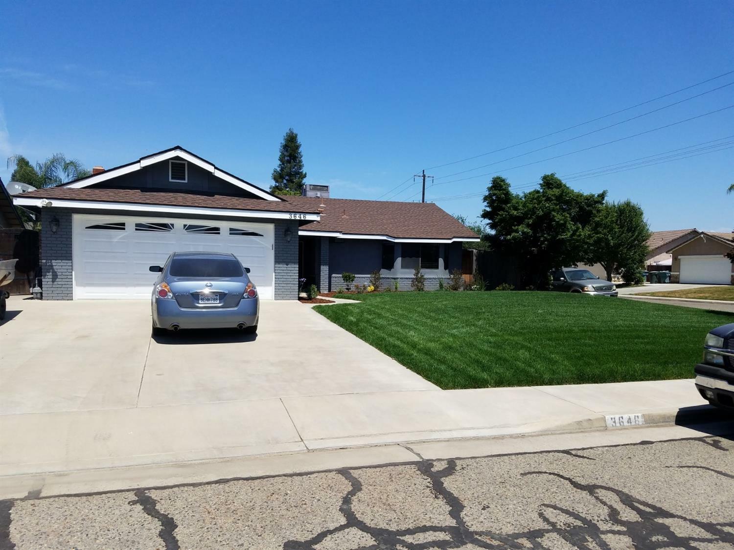 Property Photo:  3646 E Center Court  CA 93292 