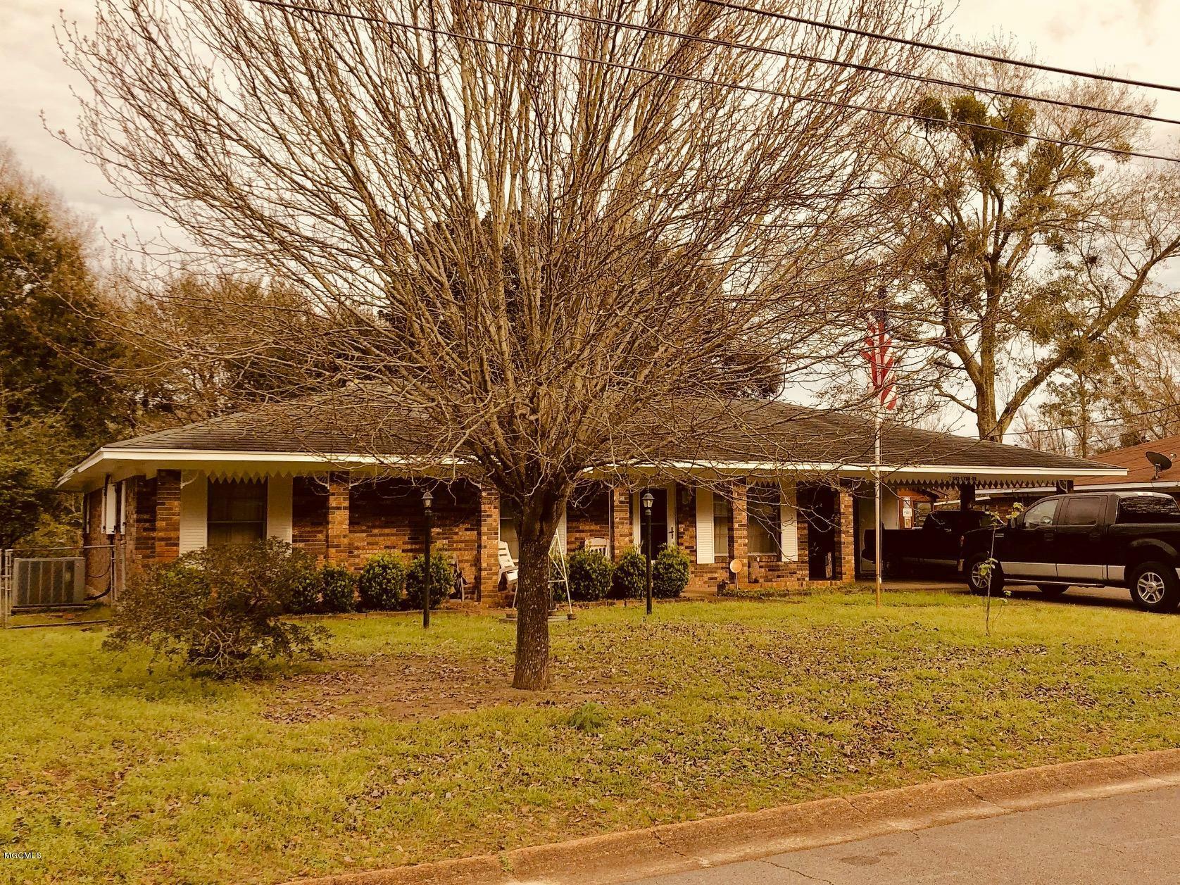 Property Photo:  342 Lynn Drive  MS 39531 