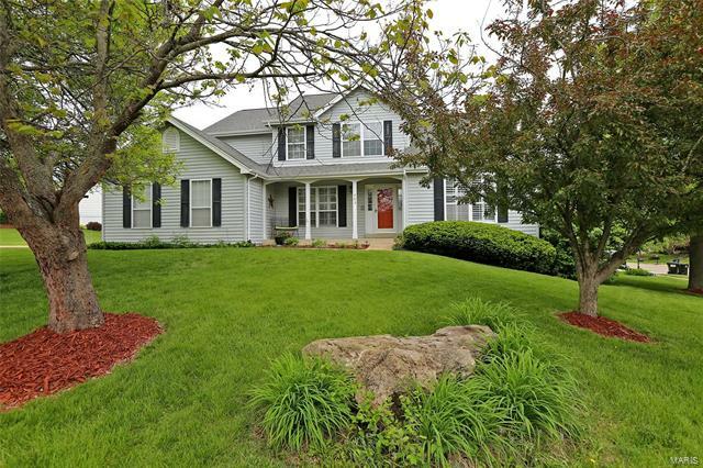 Property Photo: 403 Lincoln Terrace Court 63026