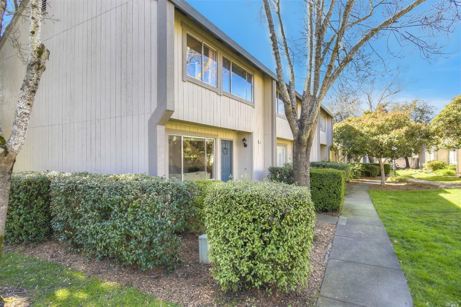 Property Photo:  354 Harvest Lane  CA 95401 