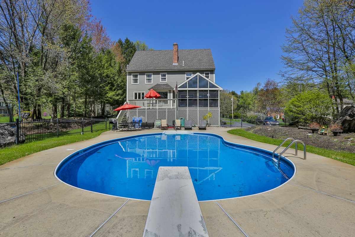 Property Photo:  5 Golden Meadow Road  NH 03841 