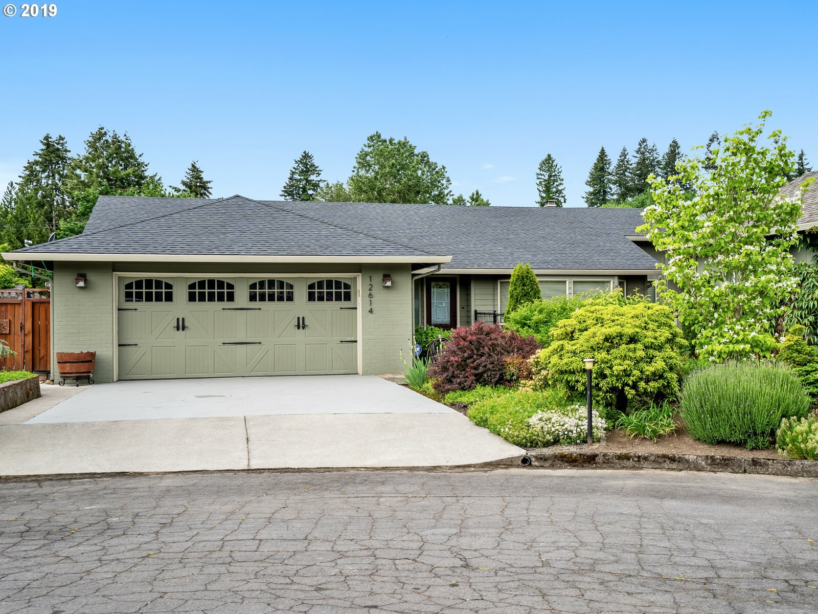 Property Photo:  12614 NE 35th Ct  WA 98686 