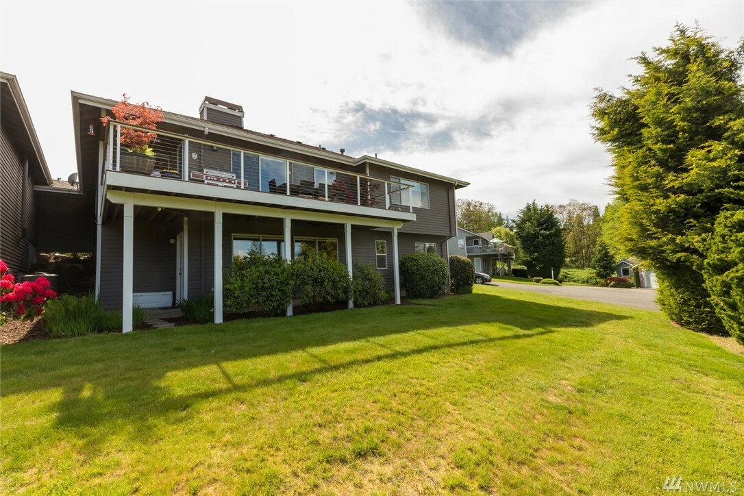 Property Photo:  13504 NE 148th St  WA 98072 