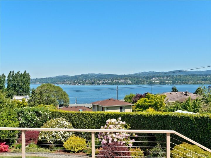 10826 Oakwood Ave S  Seattle WA 98178 photo