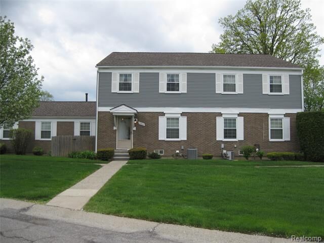 Property Photo: 23625 N Rockledge MI 48375