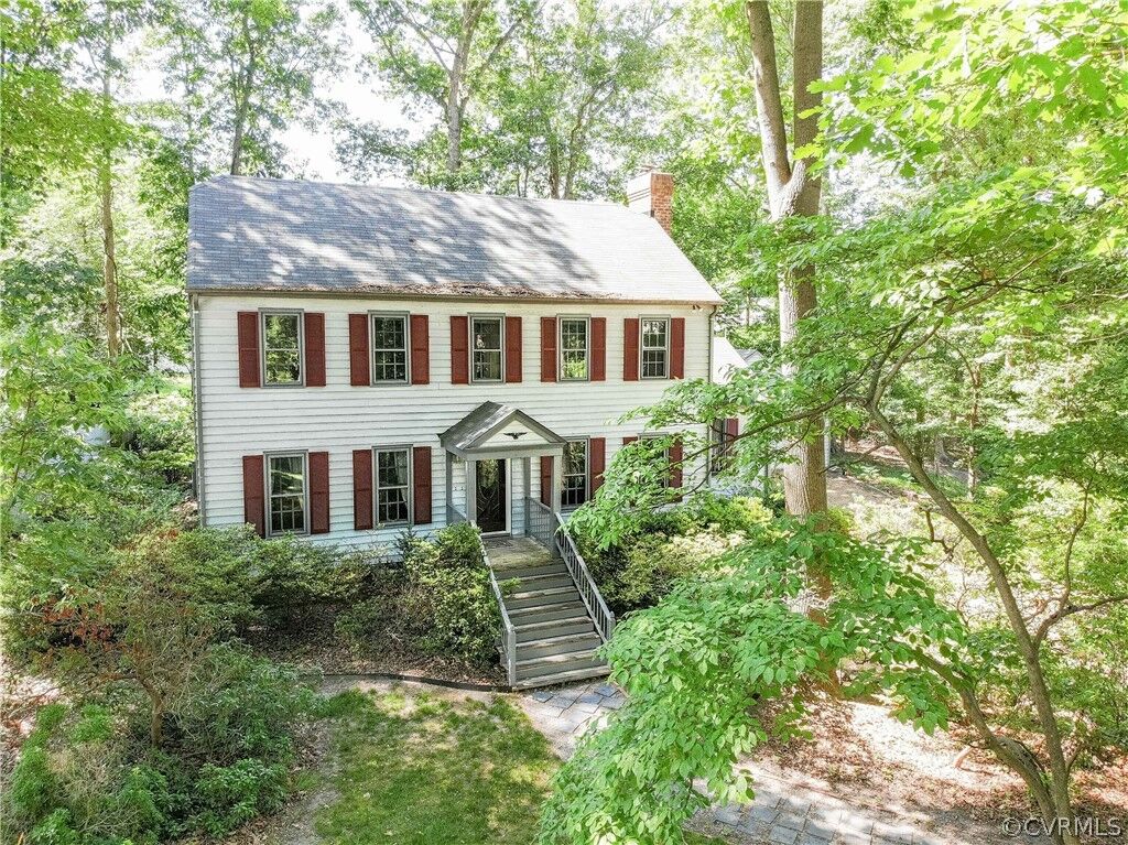 Property Photo:  713 Quarterpath Lane  VA 23834 