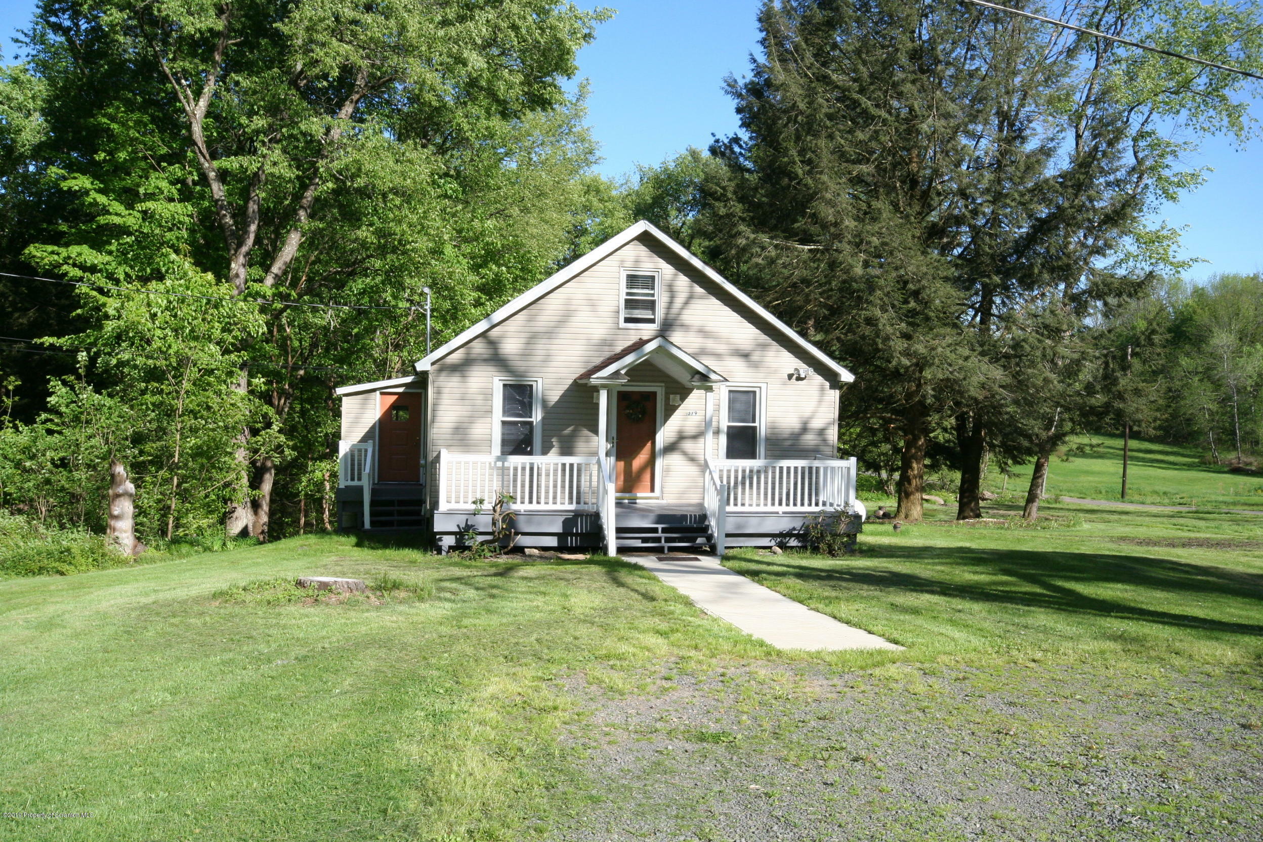 522 Chapman Lake Road  Scott Twp PA 18433 photo